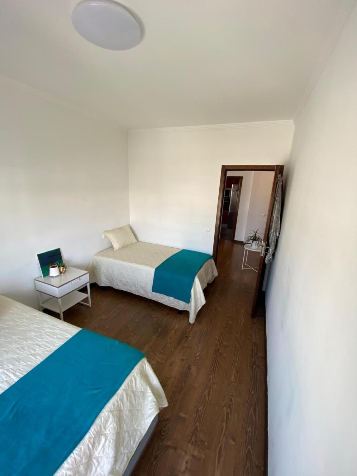 Rooms In Faro Close To Airport Buitenkant foto